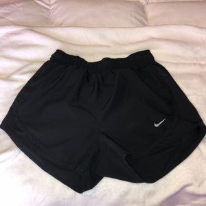 Black Nike dry fit shorts